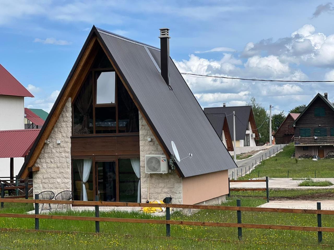 Lux Vila Moticki Gaj Žabljak エクステリア 写真